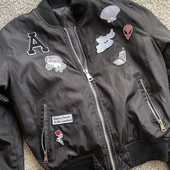 ✨Black Puffer Coat✨ - Picture 3 of 14